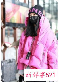 羽绒服搭配什么帽子好看