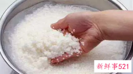 淘米水洗脸能美白吗