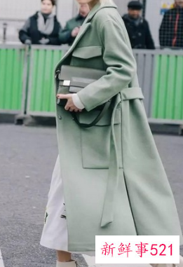 穿越寒冷冬天继续携手帅气清新