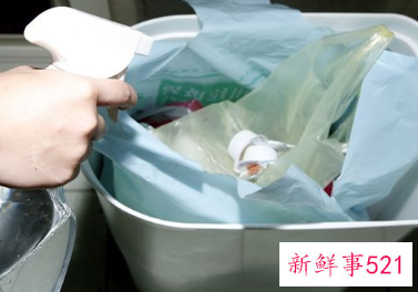 厨房突然有刺鼻味道