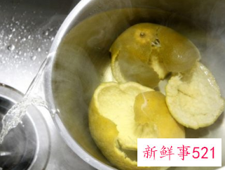 厨房突然有刺鼻味道