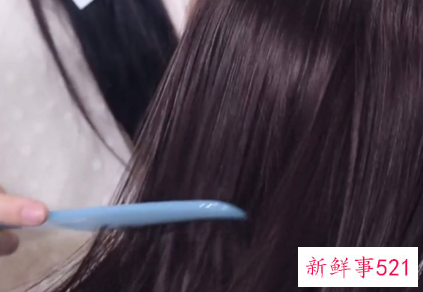 学会正确的护发方式的两个步骤