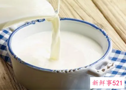 怎样用牛奶洗脸美白