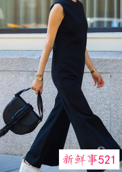 连体裤搭配什么鞋子好