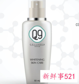 青春期女生摸脸东西