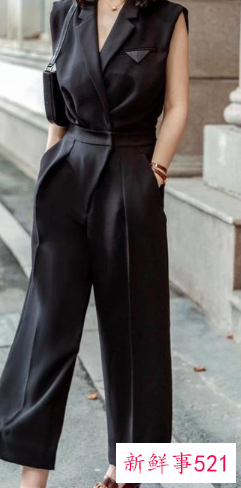 连体裤搭配什么鞋子好