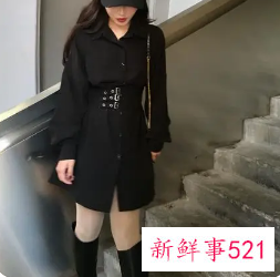 衬衫裙怎么搭配背心