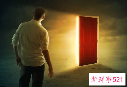 成功经验就是在暗处发光