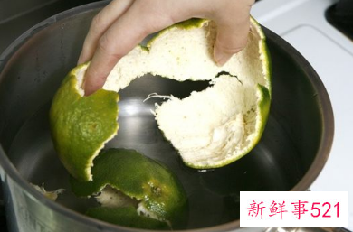 厨房突然有刺鼻味道