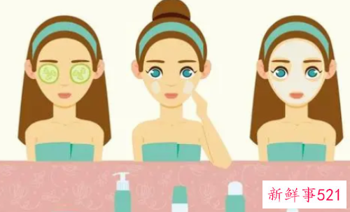 电脑族女生晒晚上护肤过程