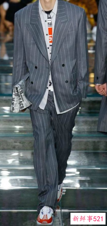 休闲西裤怎么搭配鞋子