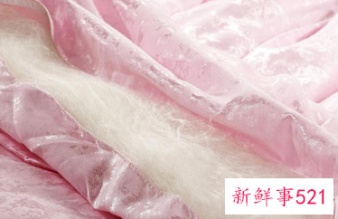 蚕丝被8斤跟5斤哪个好