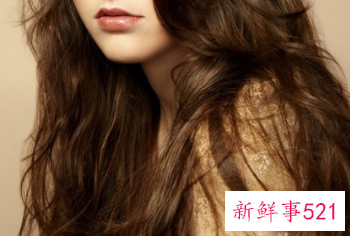 什么样的发色显皮肤白