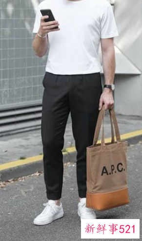 休闲西裤怎么搭配鞋子