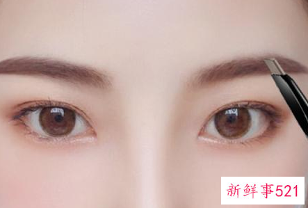 女人到底要不要纹眉