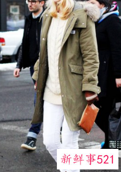 每穿起这个颜色的外套就会把自己美到