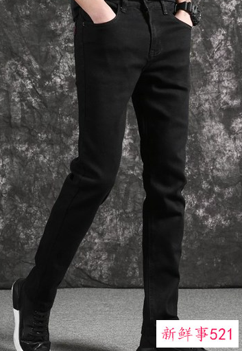 黑色高帮配什么裤子