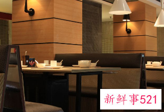 适合两个人开的餐饮店