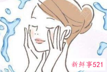 怎么判断自己皮肤是否缺水