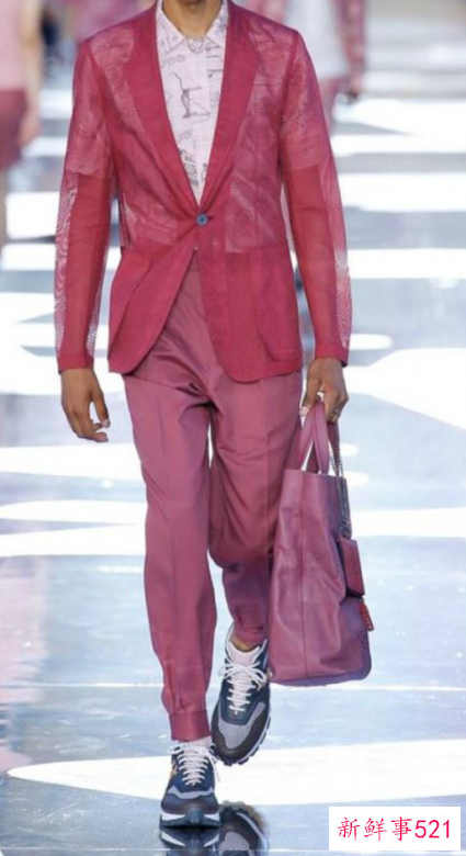 休闲西裤怎么搭配鞋子