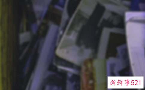 怎样帖照片背景墙更有新意