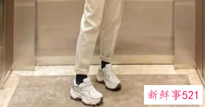 休闲布鞋怎么搭配