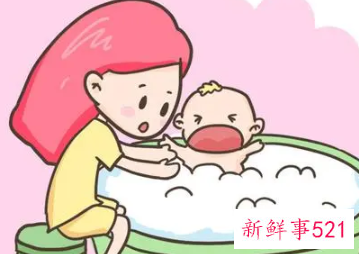 婴儿游泳的好处以及注意事项