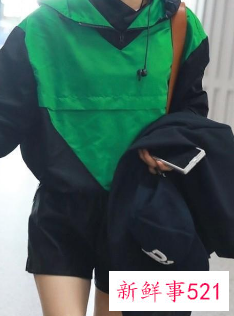 短裤配靴子好看吗