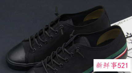 休闲布鞋怎么搭配