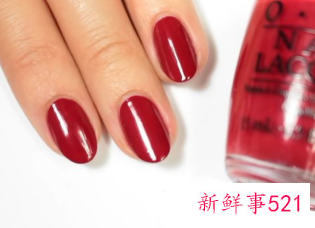 美甲是怎么做出来的