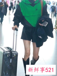 短裤配靴子好看吗