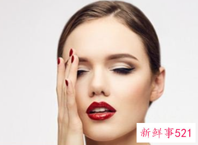 梦见老人去世办丧事