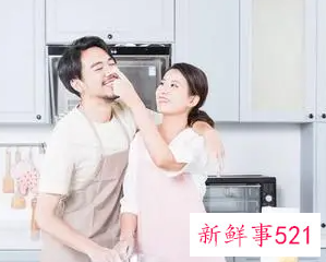 出轨男人保护小三的行为