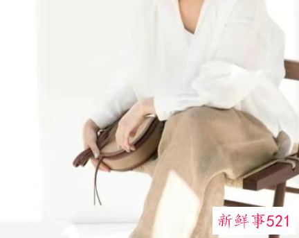 宽松的衣服好还是紧身的好