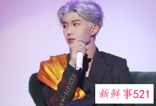 男生染什么颜色显白