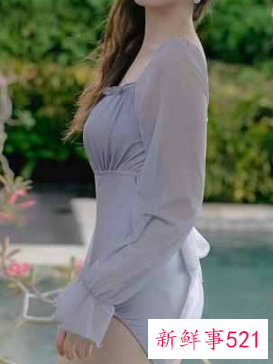 沙滩穿什么衣服好看