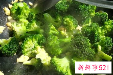 西兰花怎么炒才脆脆的