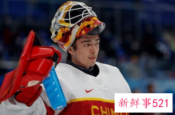 世锦赛中国男冰首战大胜，闫俊丞上演“大四喜”