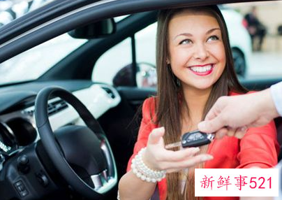 梦见自己去买车