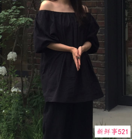 一字领衣服怎么搭配好看