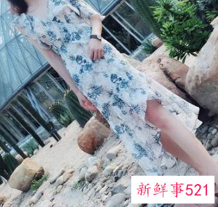沙滩穿什么衣服好看