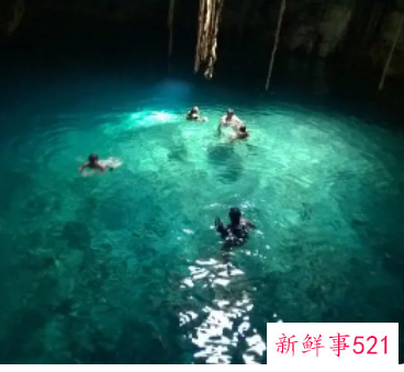 梦见别人在井里游泳