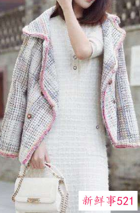 针织连衣裙搭配什么外套