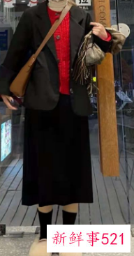 中长款半身裙上衣怎么搭配