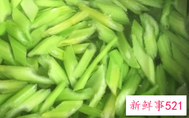 凉拌芹菜怎么做好吃