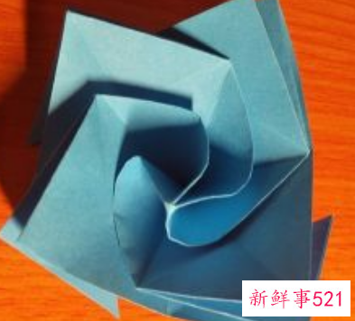 简易折纸花玫瑰花