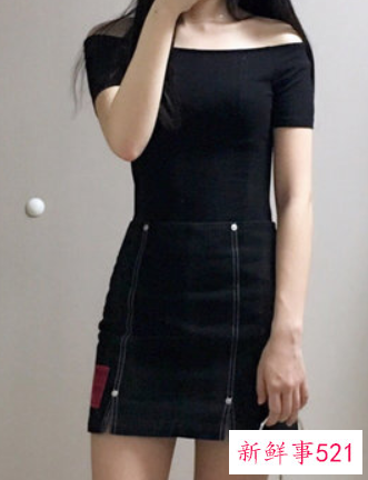 一字领衣服怎么搭配好看