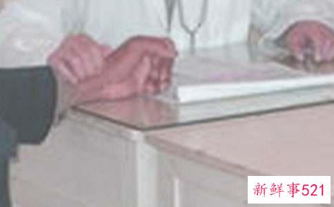 梦见看病有什么寓意