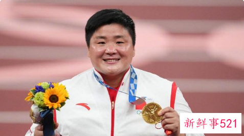 谌利军节目中“云求婚”成功