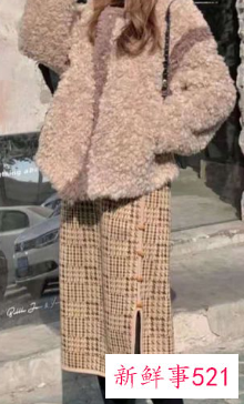 中长款半身裙上衣怎么搭配